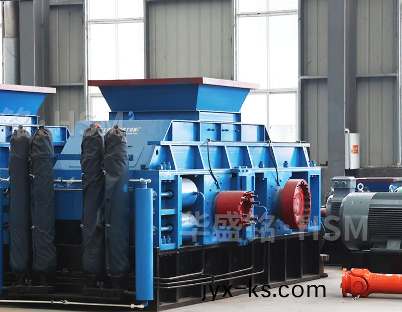 2010大型对辊制砂机,大型液压对辊式制砂机价格,液压辊式制砂机厂家