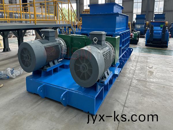 沥青再生料粉碎筛分设备