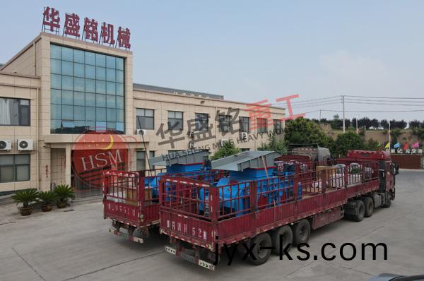 华盛铭厂家双齿辊发往温县