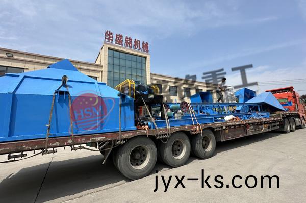 沥青搅拌站旧料破碎筛分生产线发货中