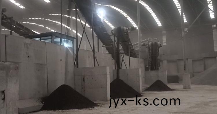 华盛铭双齿辊破碎机 铣刨料破碎机 铣刨料破碎筛分一体机 沥青路面破碎机 华盛铭双齿辊破碎机 铣刨料破碎机 铣刨料破碎筛分一体机 沥青路面破碎机