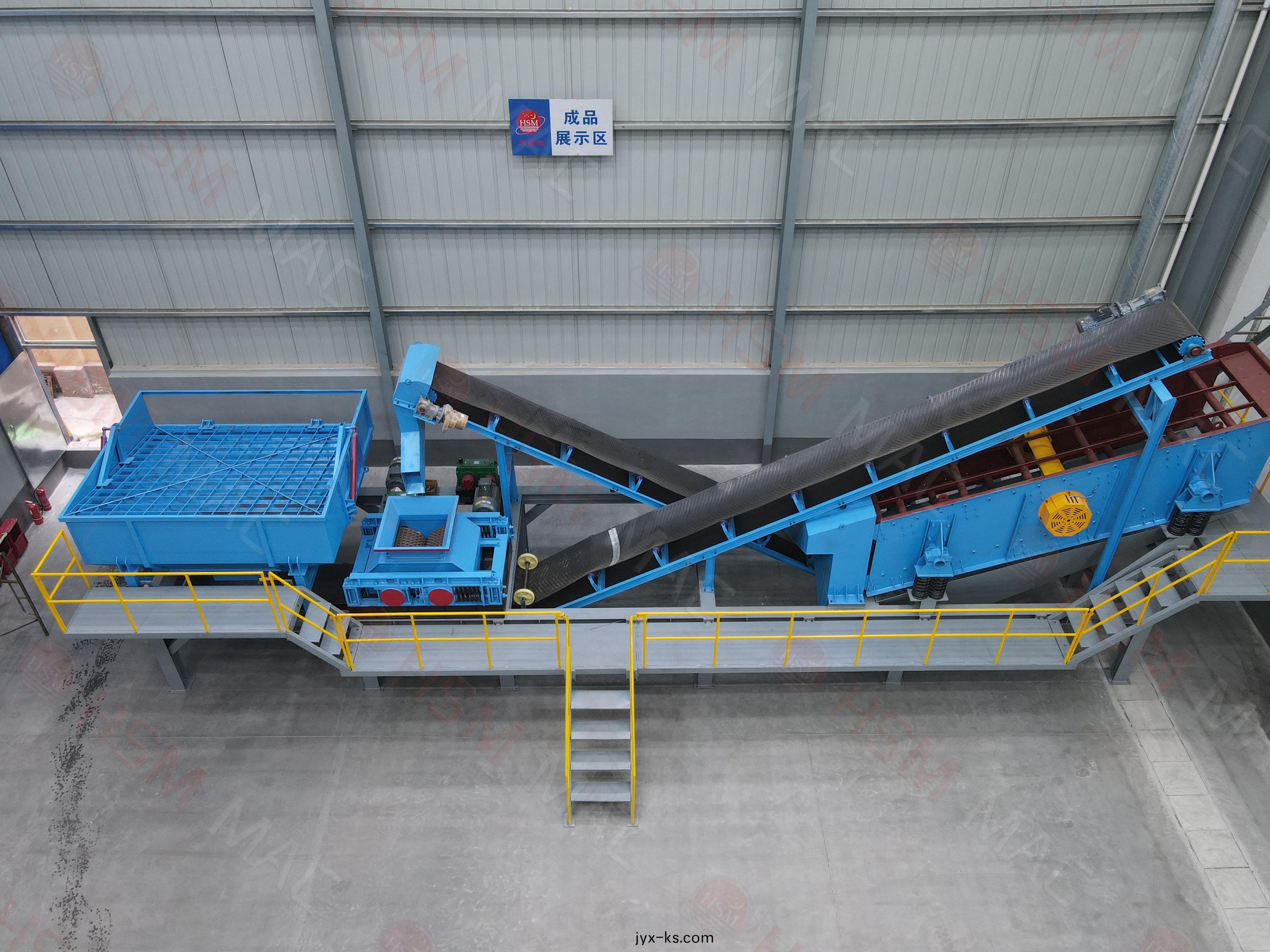  沥青铣刨料破碎筛分生产线,废旧沥青回收料破碎筛分机,公路废旧沥青混合料破碎筛分设备,铣刨料双齿辊破碎机