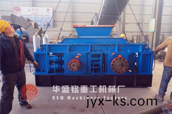 圣戈班明智选择华盛铭对辊破碎机