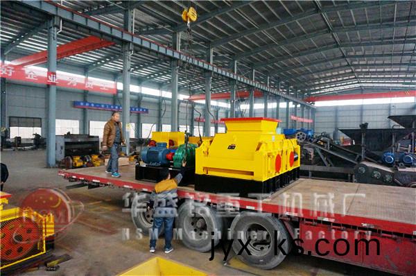 双齿辊破碎机发货图