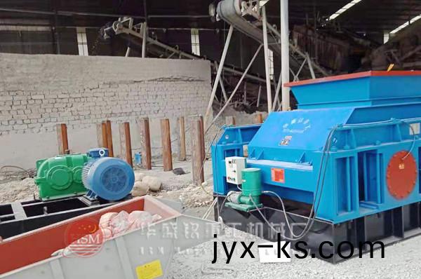 双齿辊破碎机图片