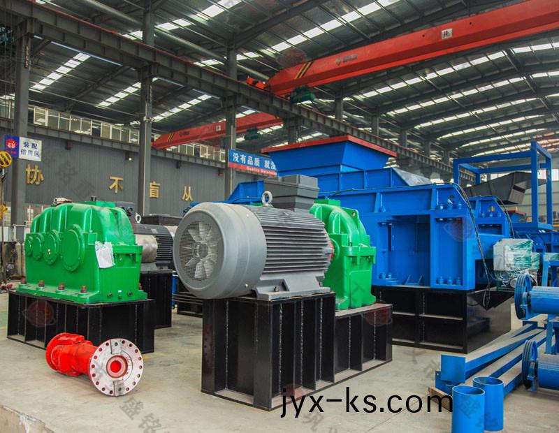 双齿辊式破碎机